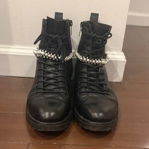 Jimmy Choo - Cruz Combat Boot - black with embellishments (US 8.5)